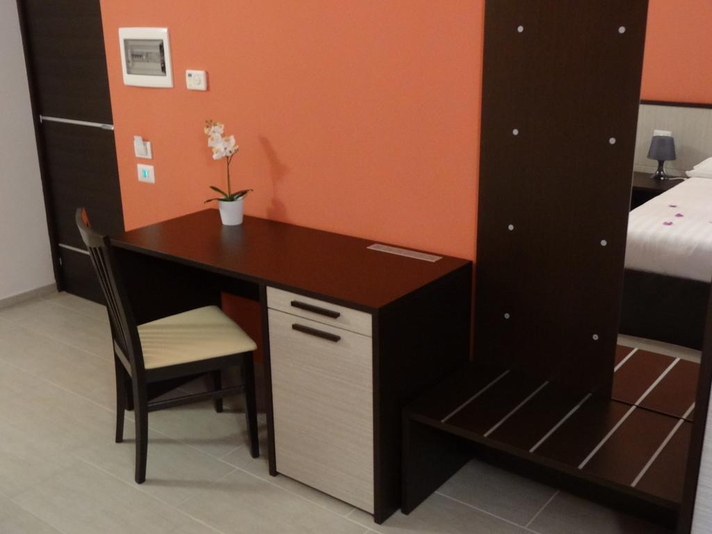 Affittacamere Rooms Di Matteo San Paolo di Iesi 외부 사진